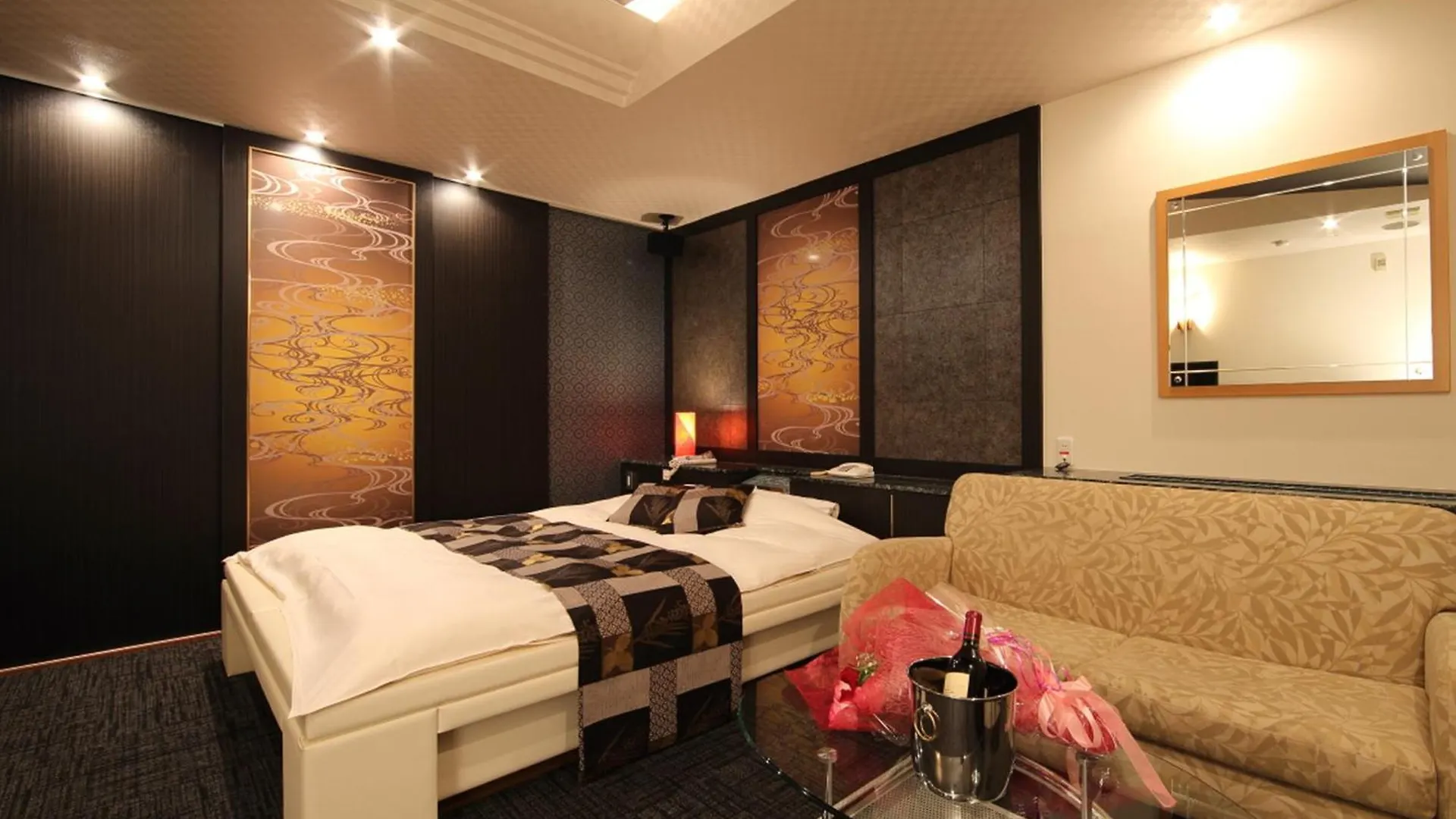 Love hotel Hotel La Siesta (Adults Only) Kyoto